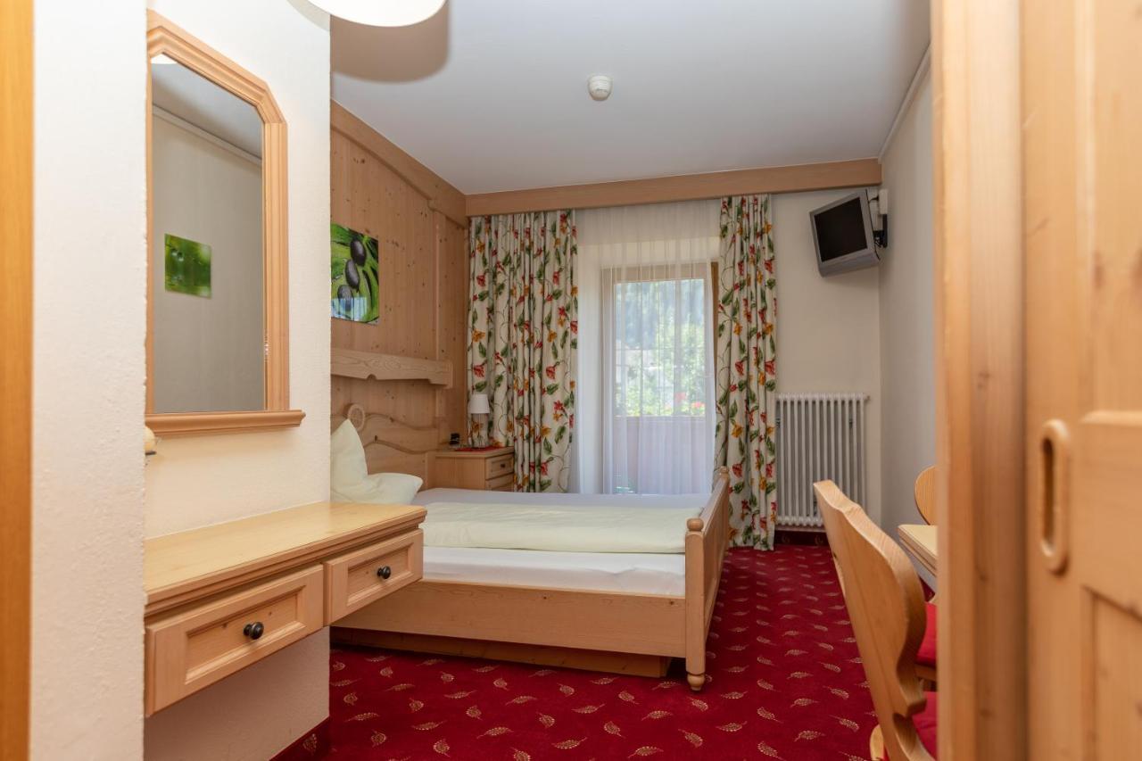 Hotel Garni Elisabeth Zell am Ziller Extérieur photo