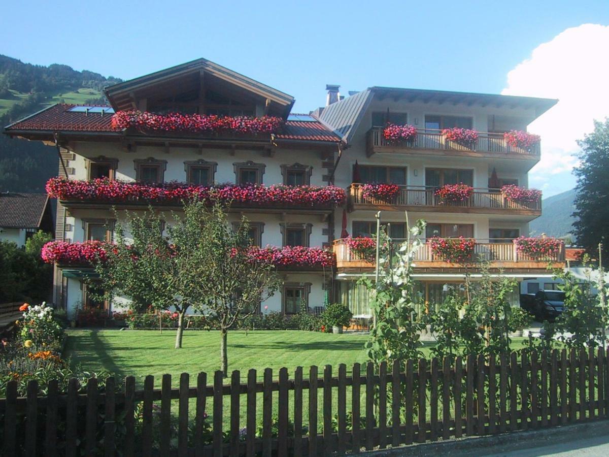 Hotel Garni Elisabeth Zell am Ziller Extérieur photo