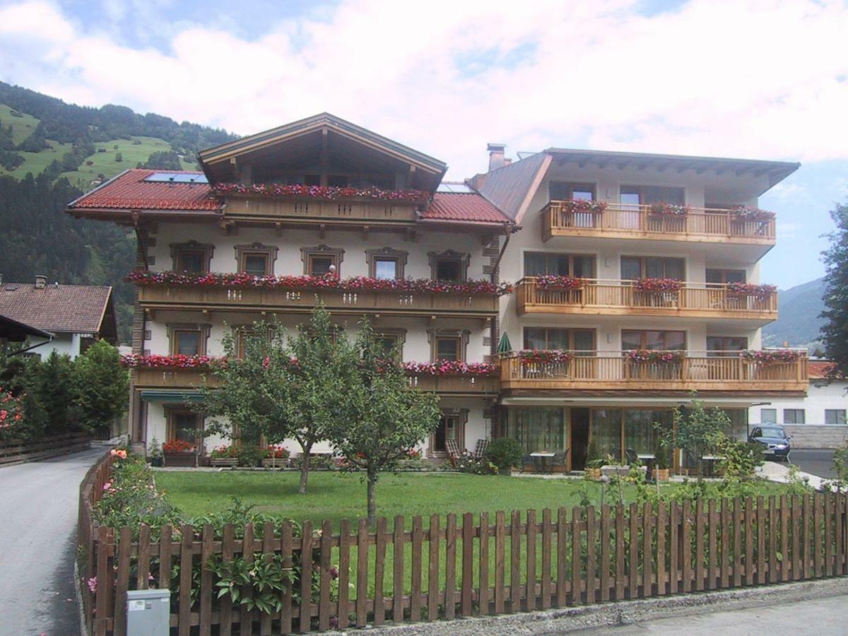 Hotel Garni Elisabeth Zell am Ziller Extérieur photo